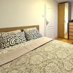 https://apartments-pole-mokotowskie.warsawhotelspoland.com